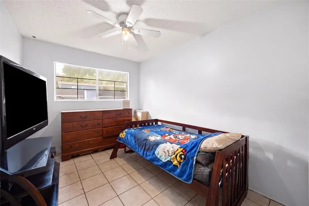 3217 Bond Street Pasadena, TX 77503