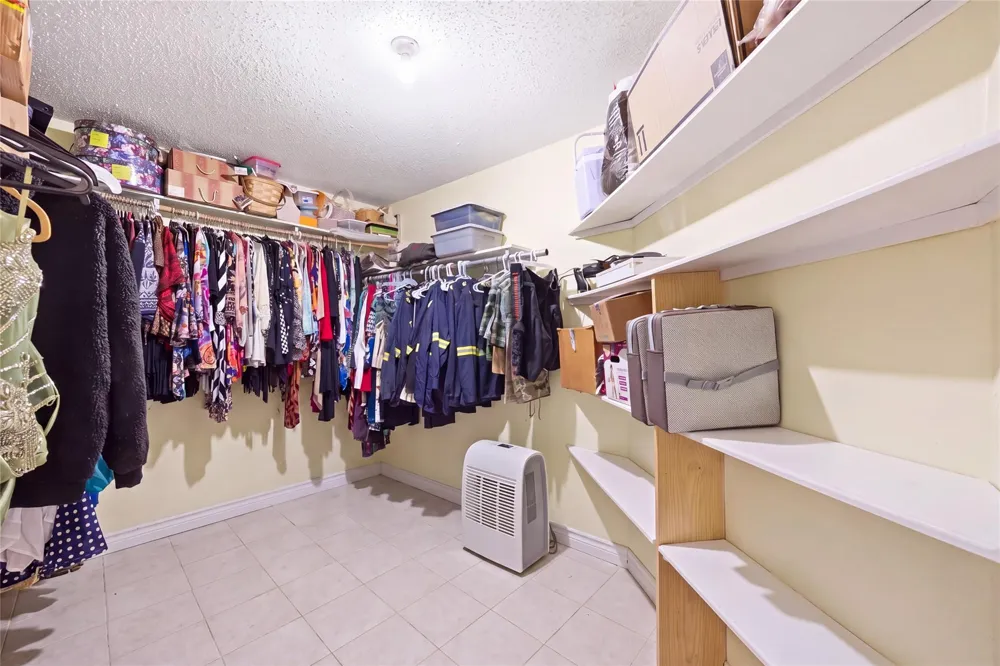 3217 Bond Street Pasadena, TX 77503