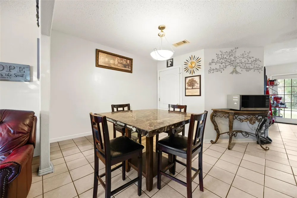 3217 Bond Street Pasadena, TX 77503
