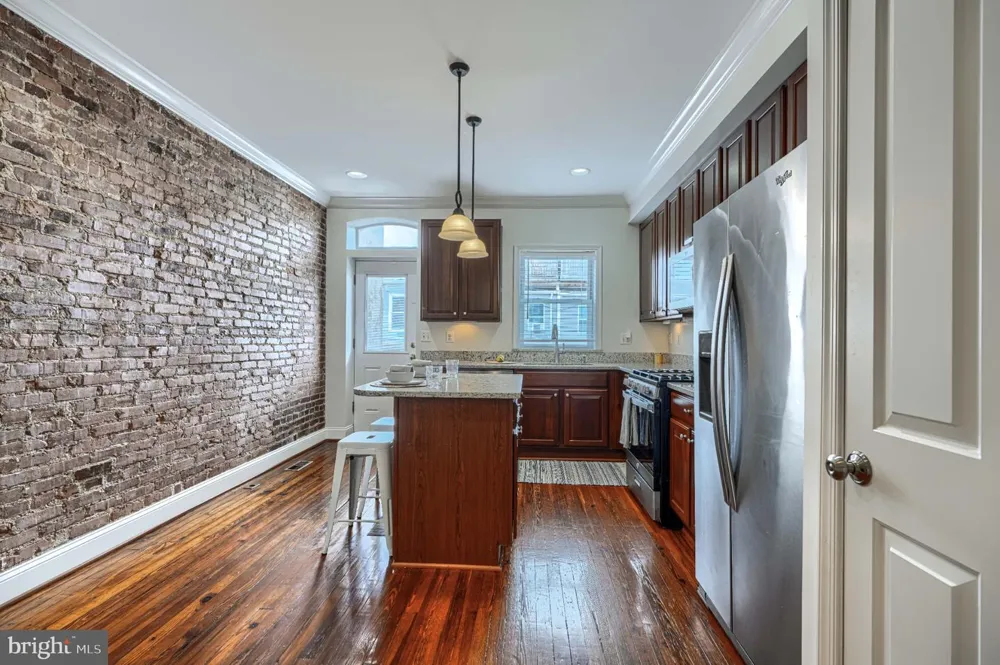 138 S CLINTON STREET Baltimore, MD 21224
