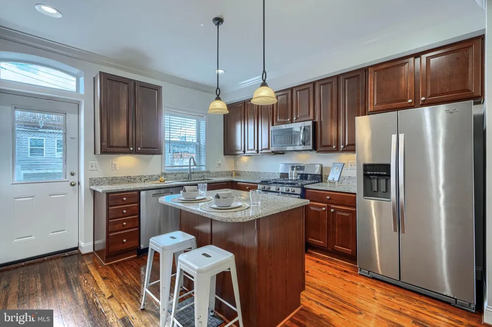 138 S CLINTON STREET Baltimore, MD 21224
