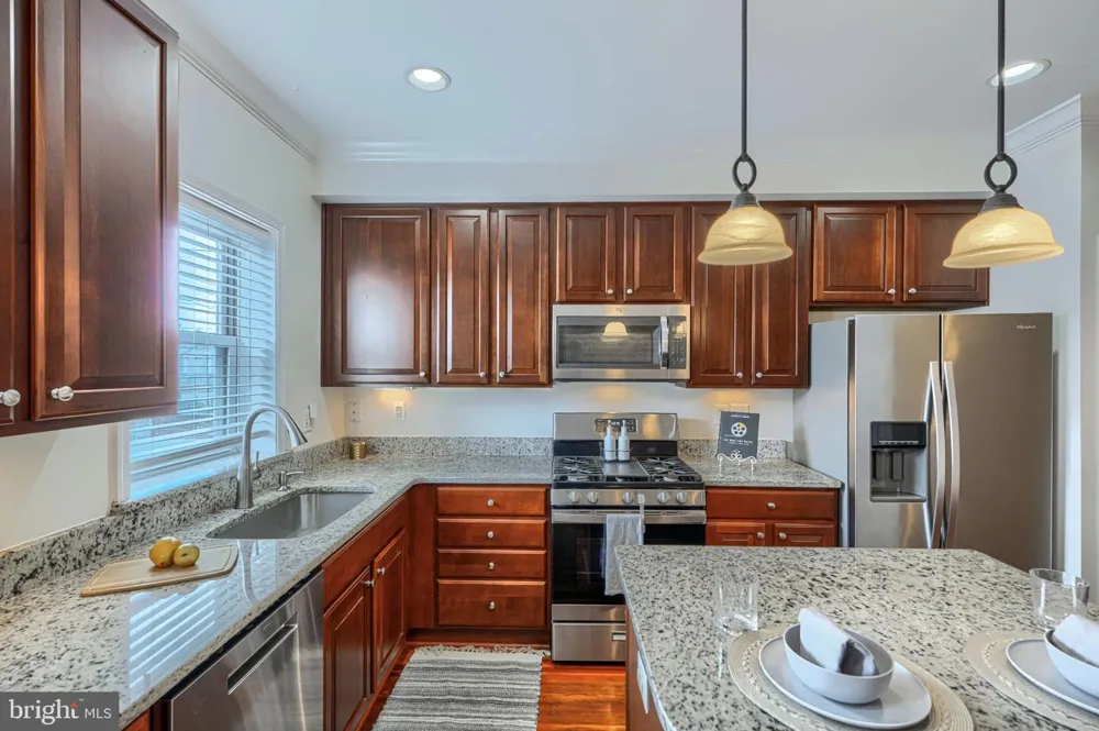 138 S CLINTON STREET Baltimore, MD 21224