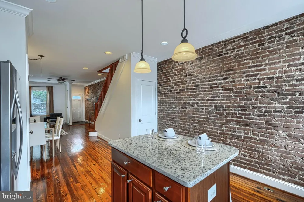 138 S CLINTON STREET Baltimore, MD 21224