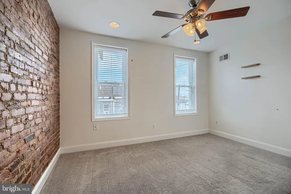 138 S CLINTON STREET Baltimore, MD 21224