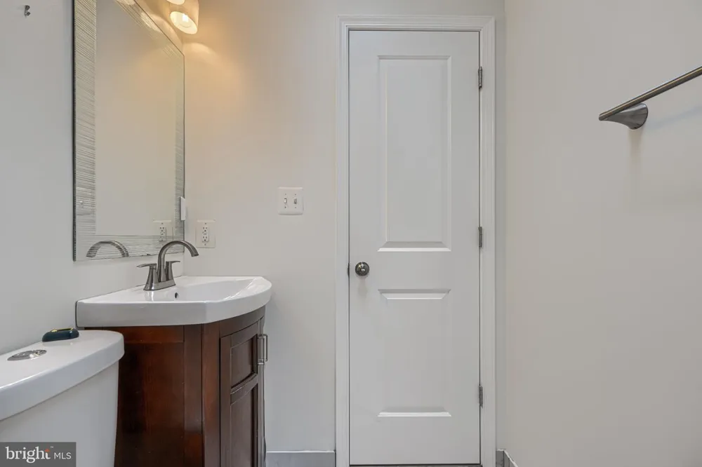 138 S CLINTON STREET Baltimore, MD 21224