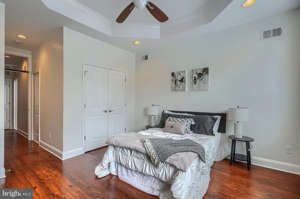 138 S CLINTON STREET Baltimore, MD 21224