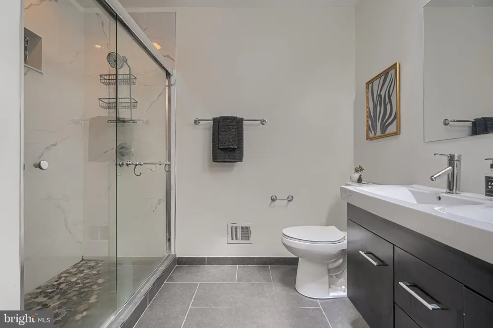 138 S CLINTON STREET Baltimore, MD 21224