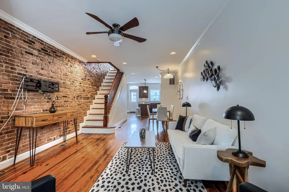 138 S CLINTON STREET Baltimore, MD 21224