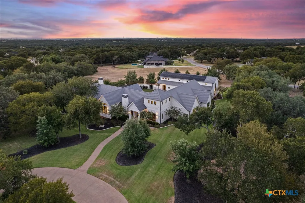 2025 Running Creek Drive Salado, TX 76571
