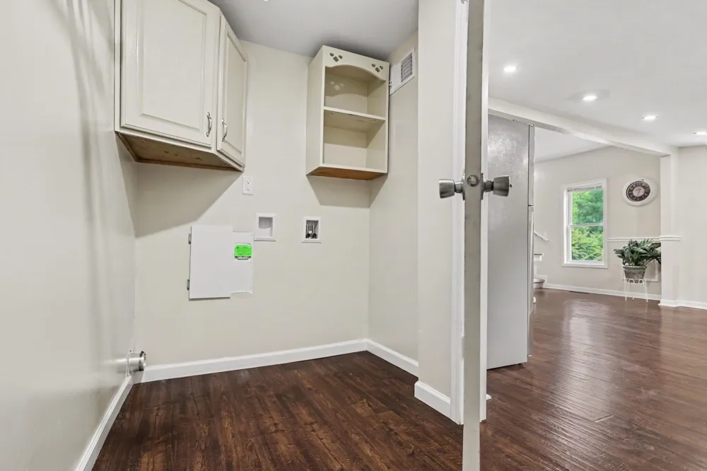203 Roseneath Avenue Battle Creek, MI 49037