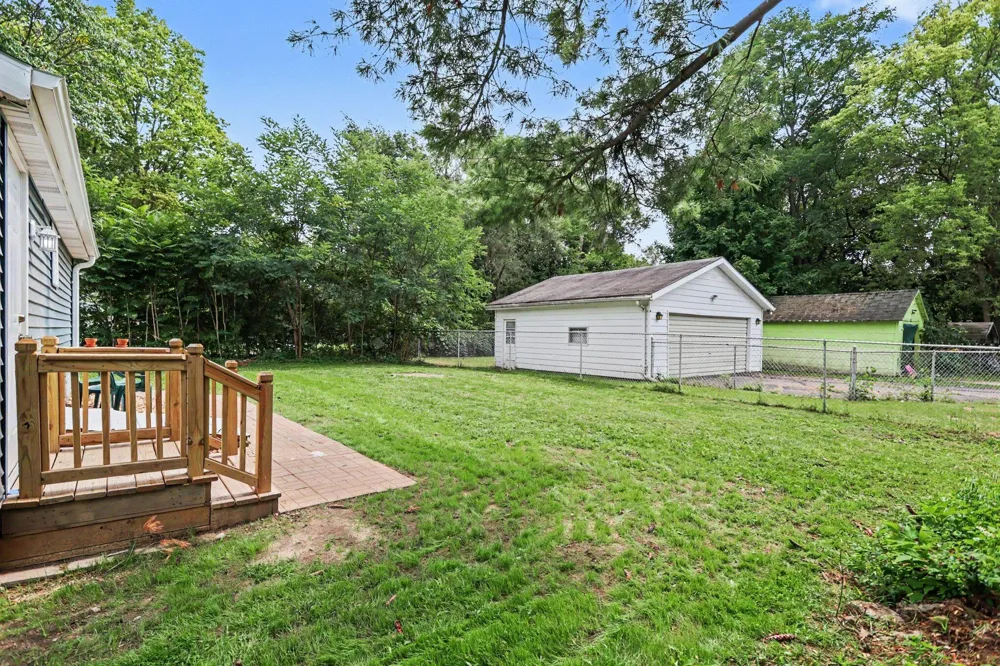 203 Roseneath Avenue Battle Creek, MI 49037