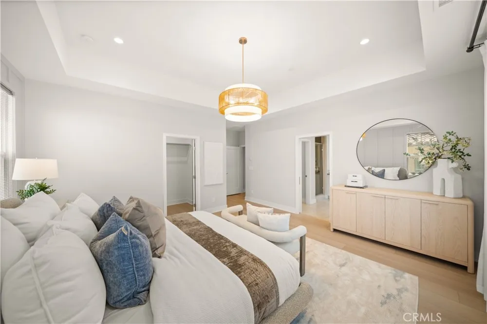 105 Yellow Iris Irvine, CA 92618