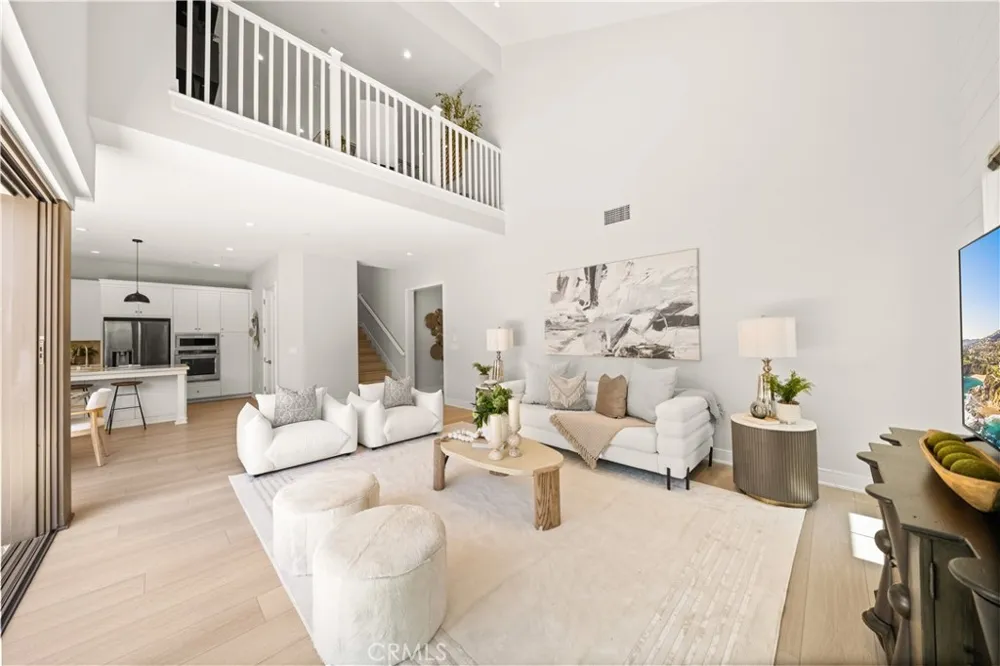 105 Yellow Iris Irvine, CA 92618