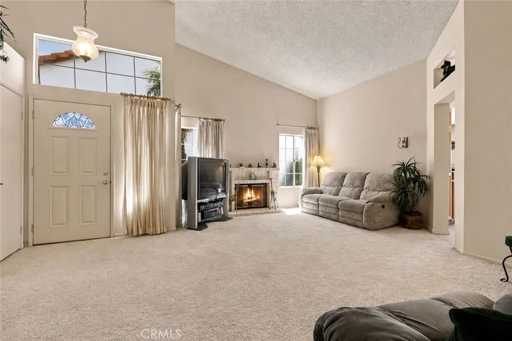 1107 Pauma Valley Banning, CA 92220