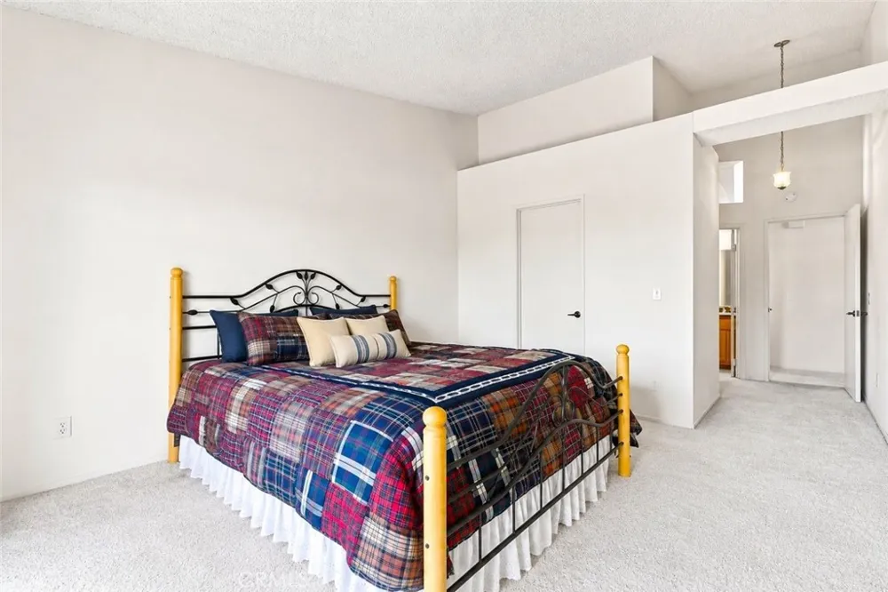 1107 Pauma Valley Banning, CA 92220