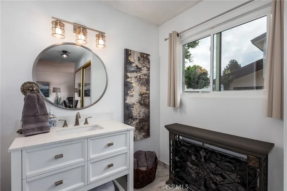 203 Knights Santa Maria, CA 93454