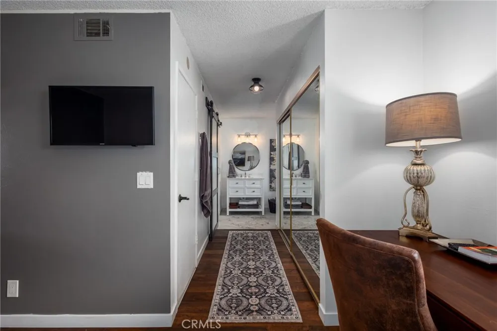 203 Knights Santa Maria, CA 93454