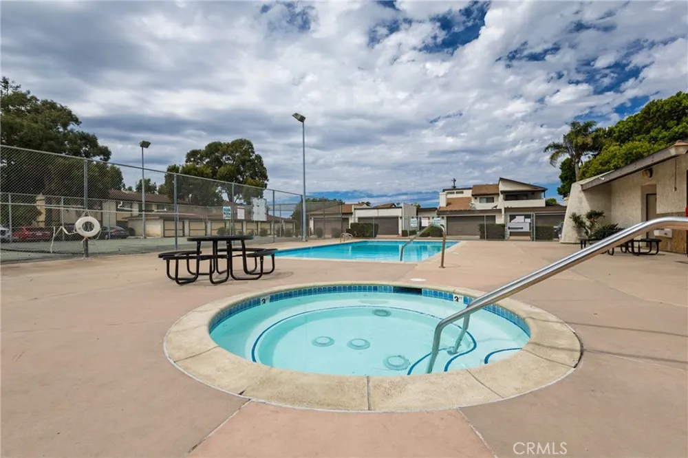 203 Knights Santa Maria, CA 93454