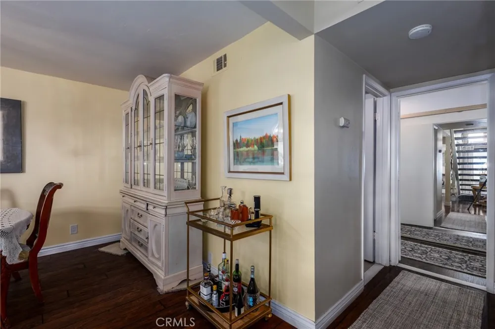 203 Knights Santa Maria, CA 93454