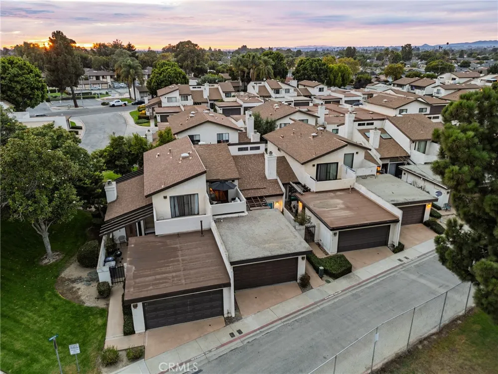 203 Knights Santa Maria, CA 93454