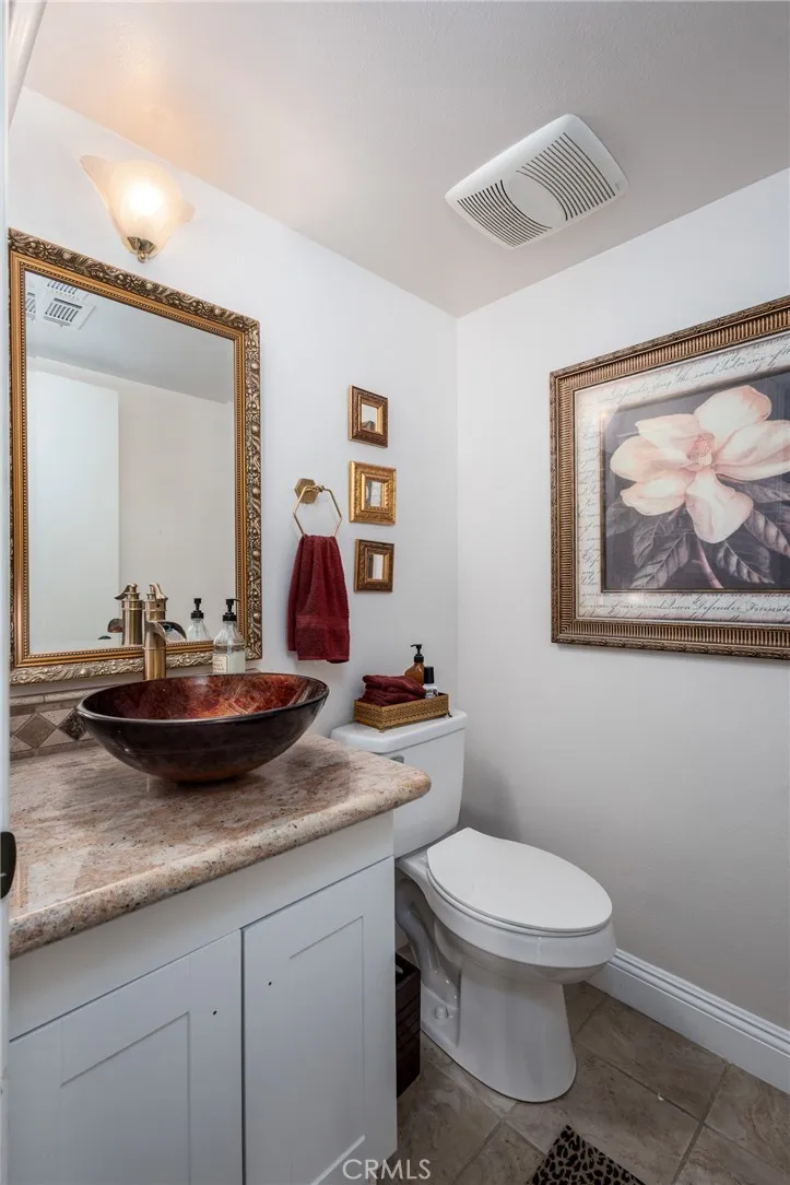203 Knights Santa Maria, CA 93454