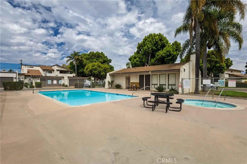 203 Knights Santa Maria, CA 93454