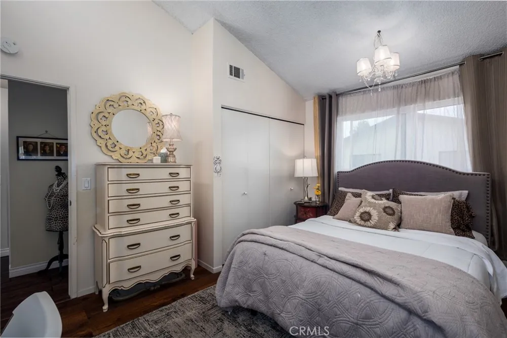 203 Knights Santa Maria, CA 93454