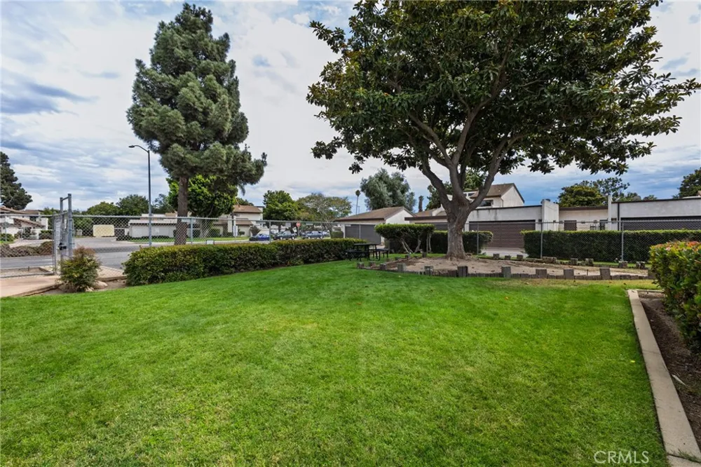203 Knights Santa Maria, CA 93454