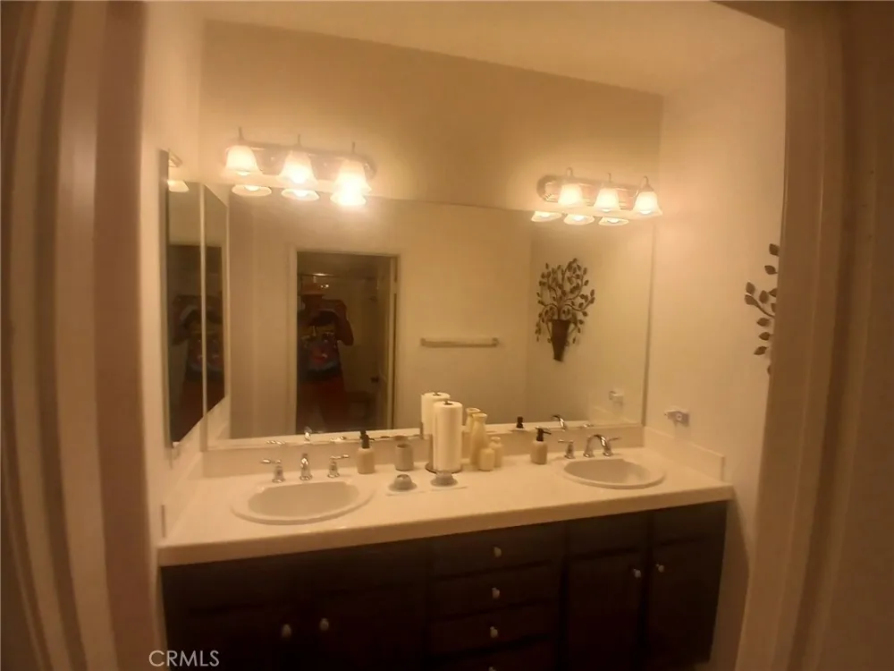 238 Paseo Bravo Palm Desert, CA 92211