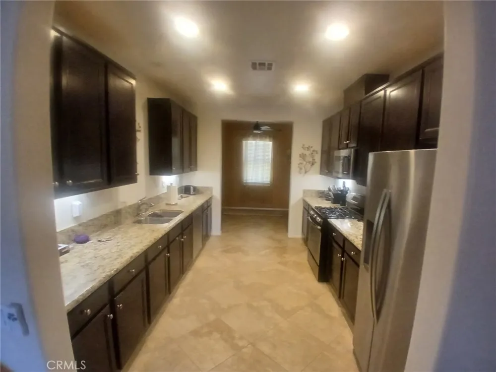 238 Paseo Bravo Palm Desert, CA 92211