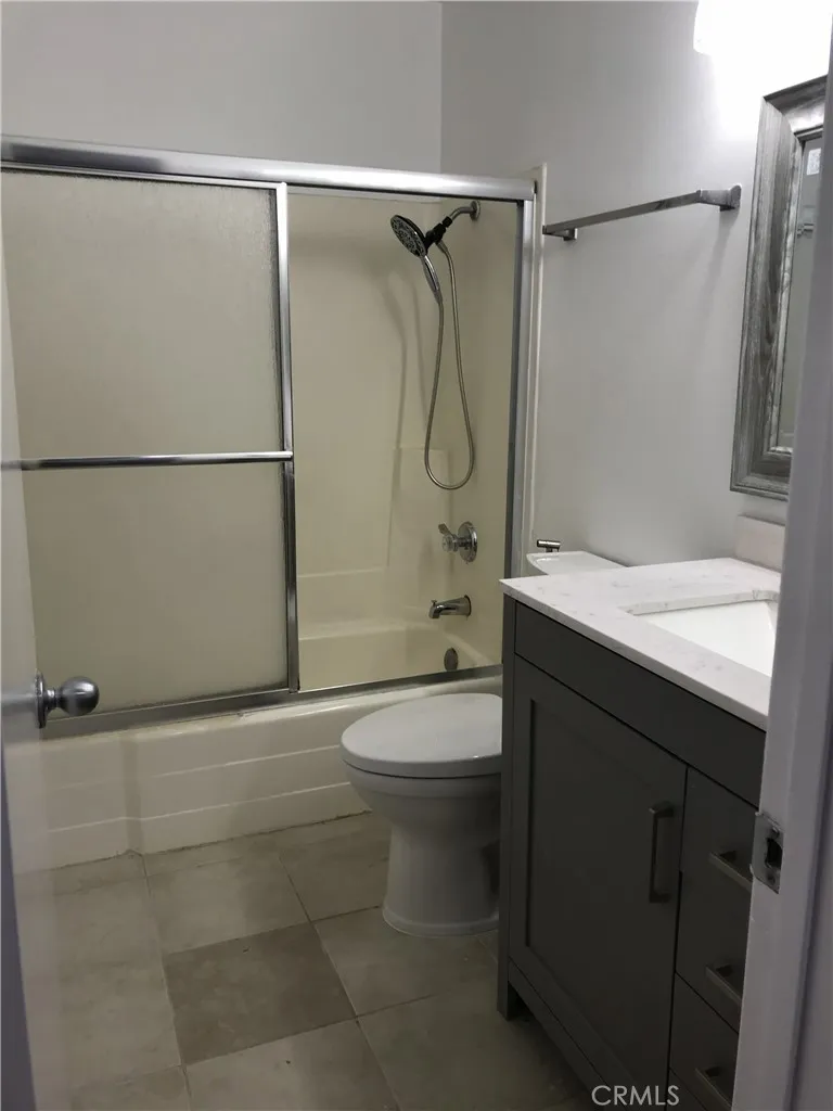 9741 Acacia #8 Garden Grove, CA 92841