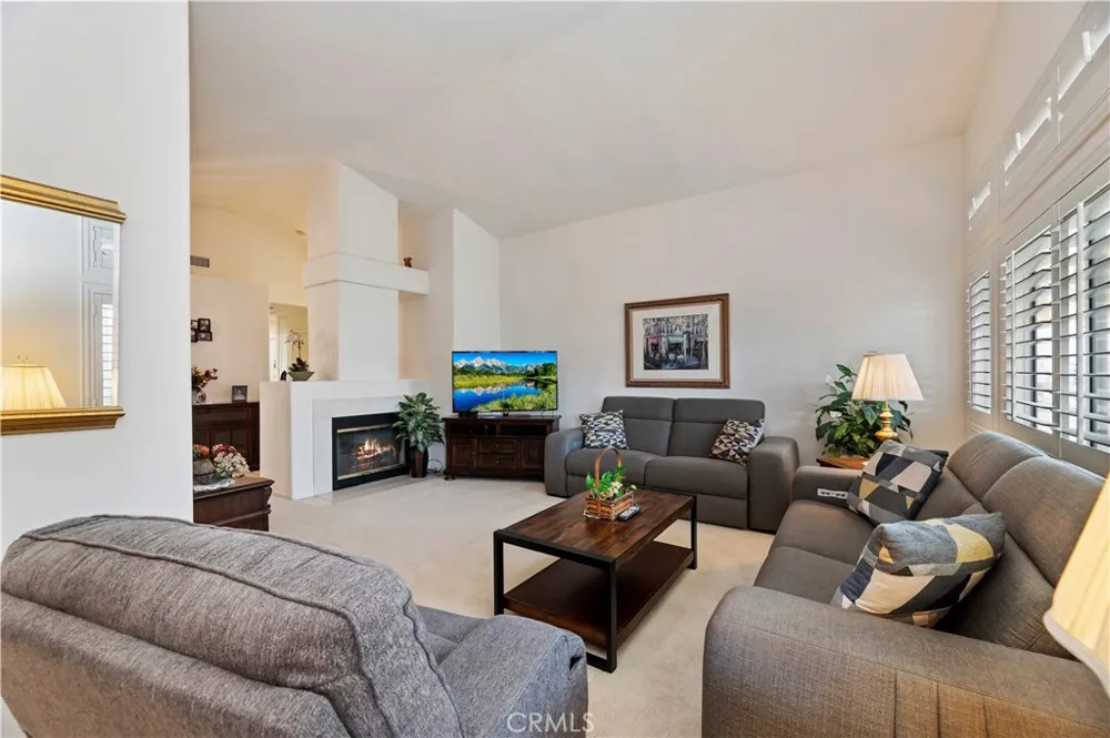 40172 Corte Peralta Murrieta, CA 92562