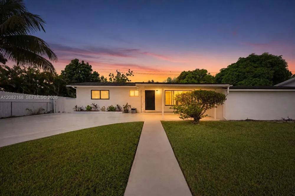 12010 SW 177th Ter Miami, FL 33177