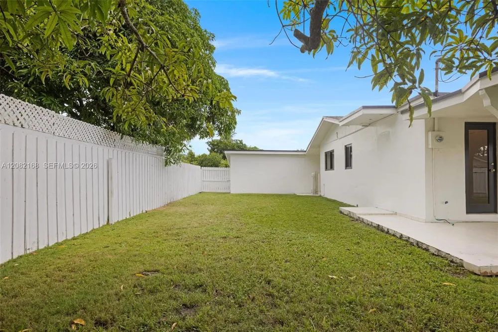 12010 SW 177th Ter Miami, FL 33177