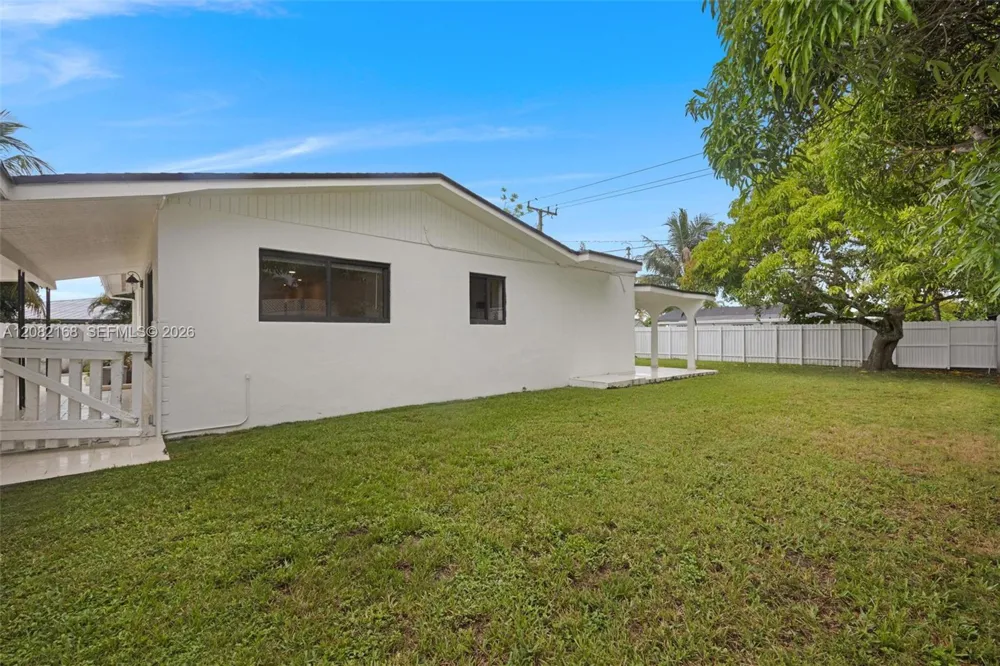 12010 SW 177th Ter Miami, FL 33177