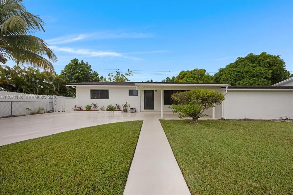 12010 SW 177th Ter Miami, FL 33177