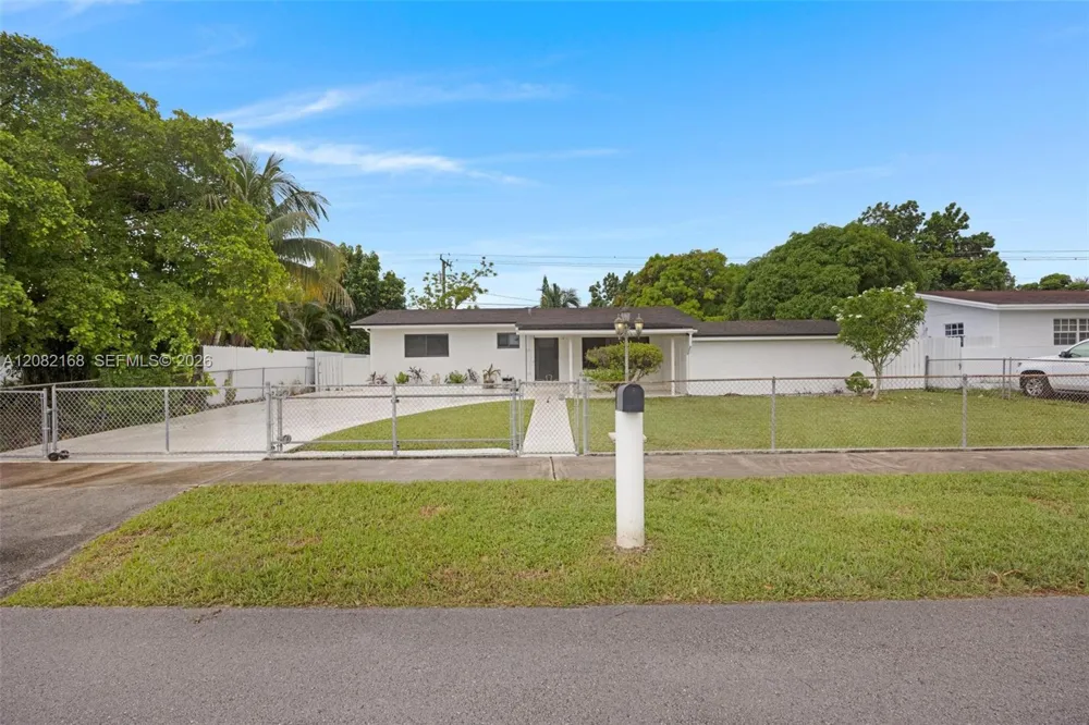 12010 SW 177th Ter Miami, FL 33177