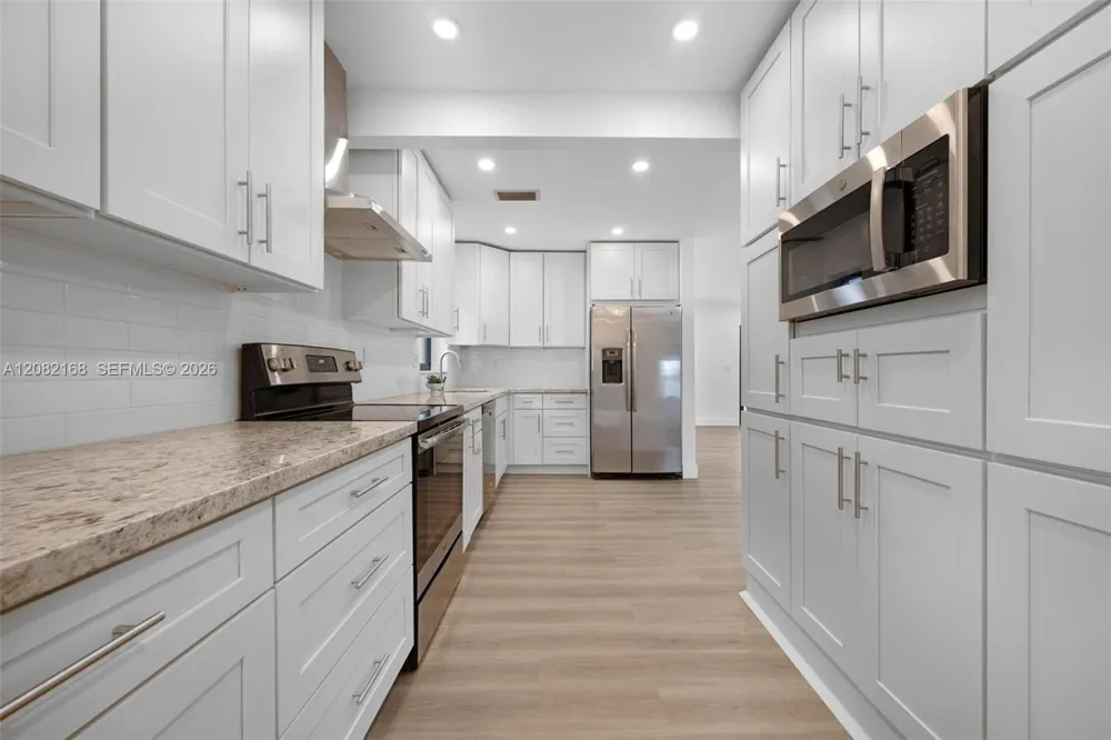 12010 SW 177th Ter Miami, FL 33177