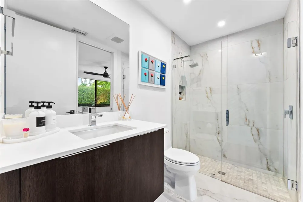 1048 Victoria Park Road Fort Lauderdale, FL 33304