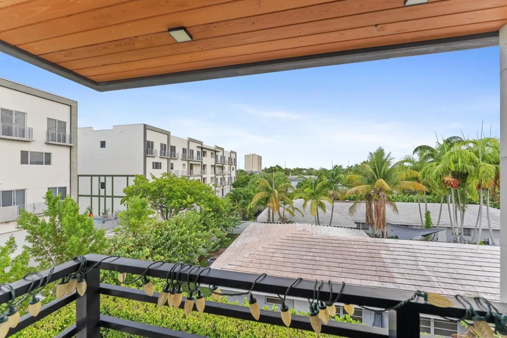 1048 Victoria Park Road Fort Lauderdale, FL 33304