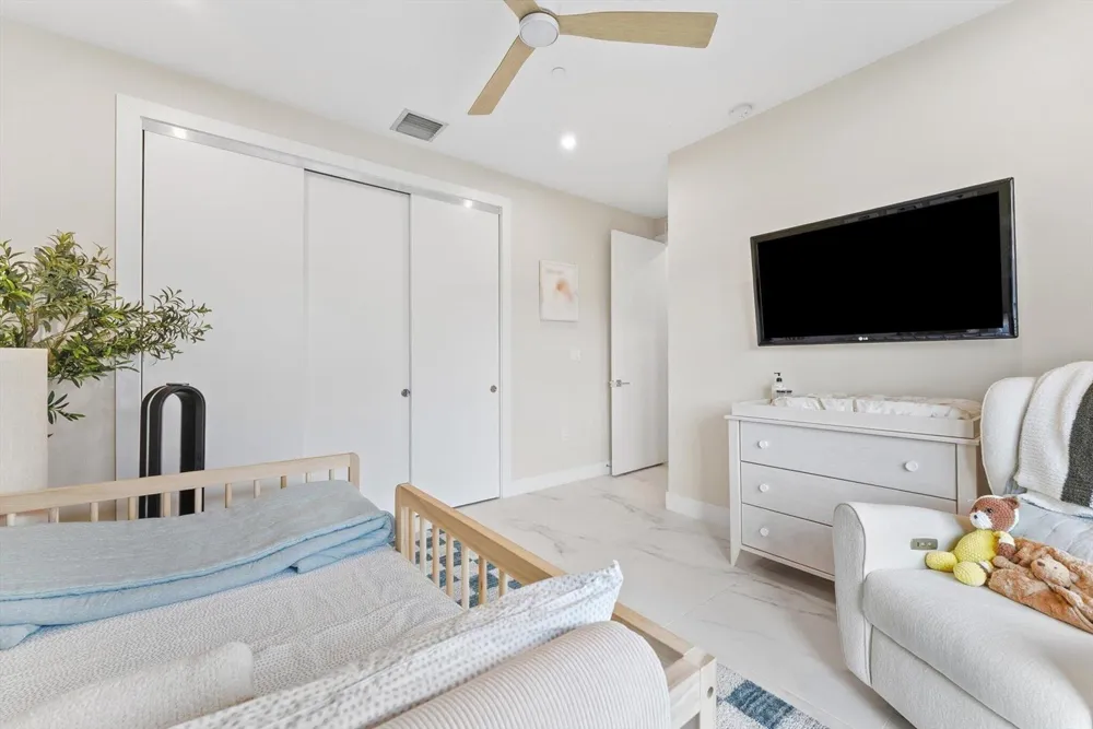 1048 Victoria Park Road Fort Lauderdale, FL 33304