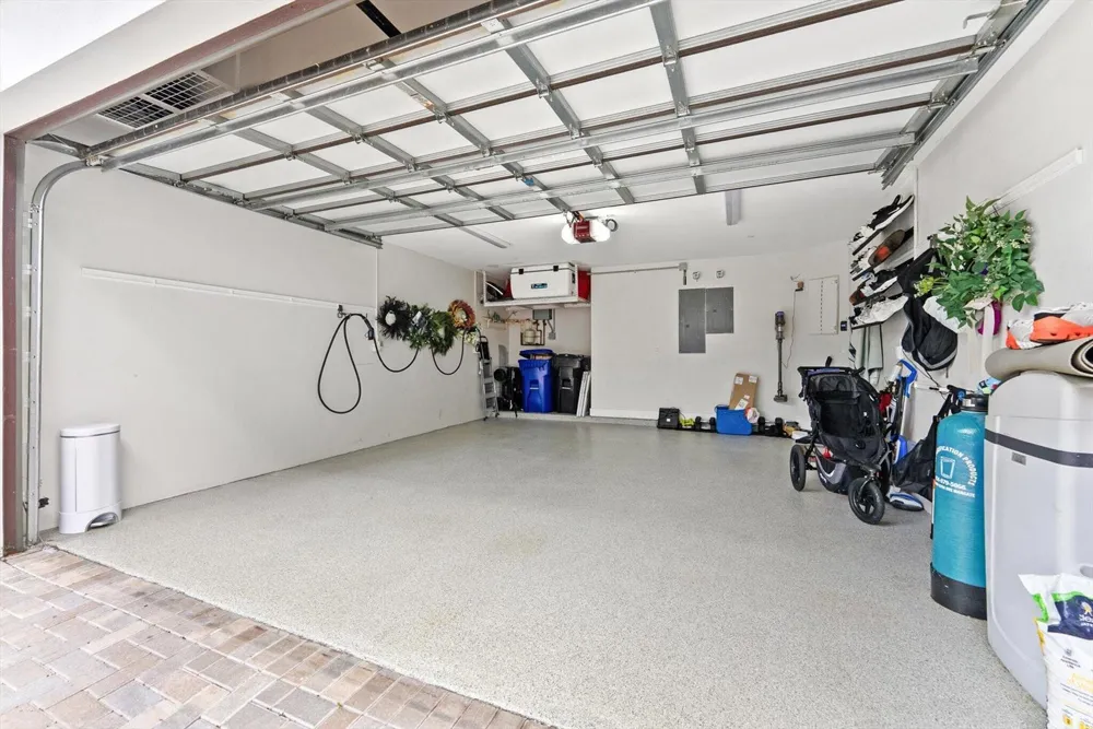 1048 Victoria Park Road Fort Lauderdale, FL 33304