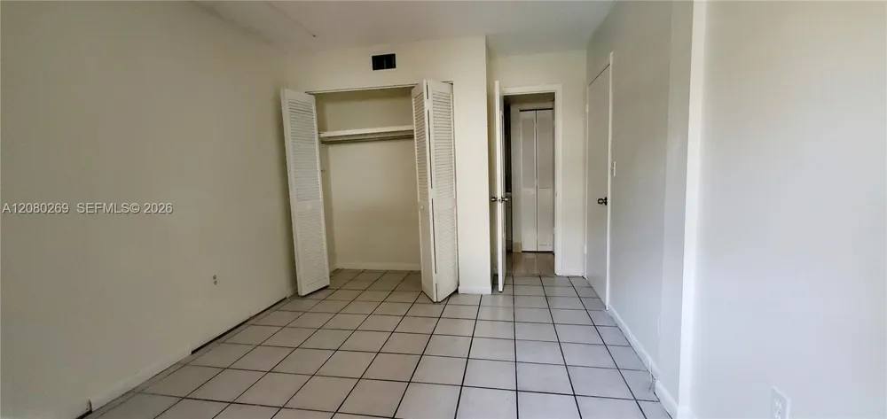 995 SW 84th Ave #218 Miami, FL 33144