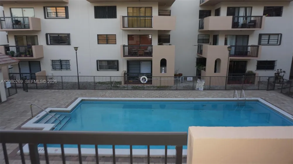 995 SW 84th Ave #218 Miami, FL 33144
