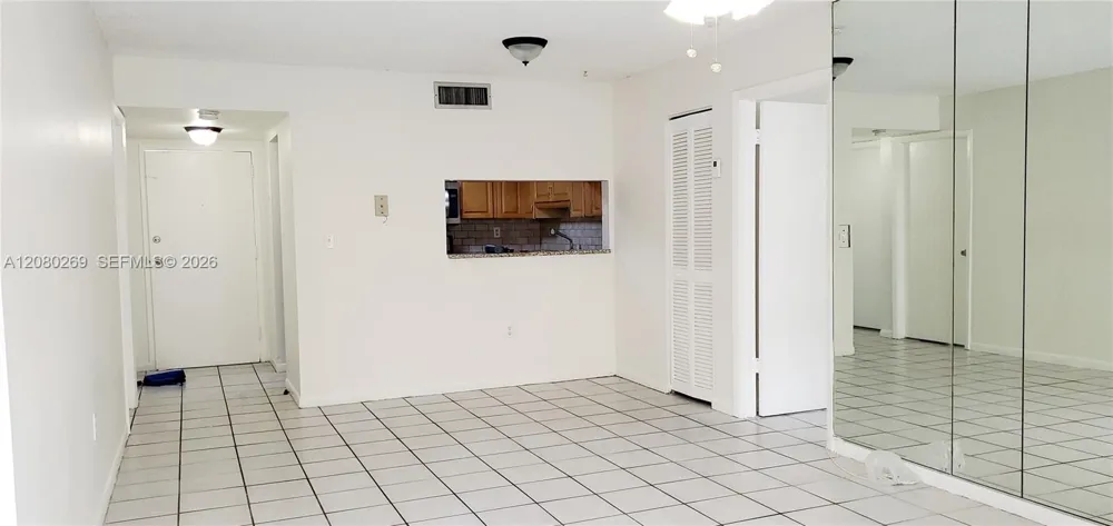 995 SW 84th Ave #218 Miami, FL 33144