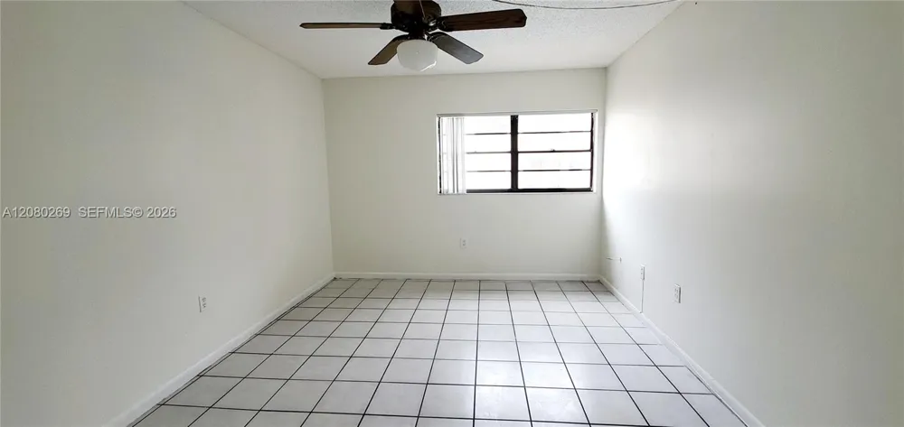 995 SW 84th Ave #218 Miami, FL 33144