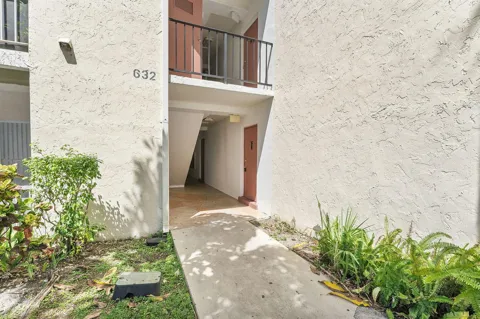 632 NW 13th Street #16