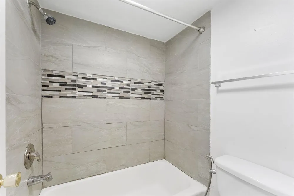 632 NW 13th Street #16 Boca Raton, FL 33486