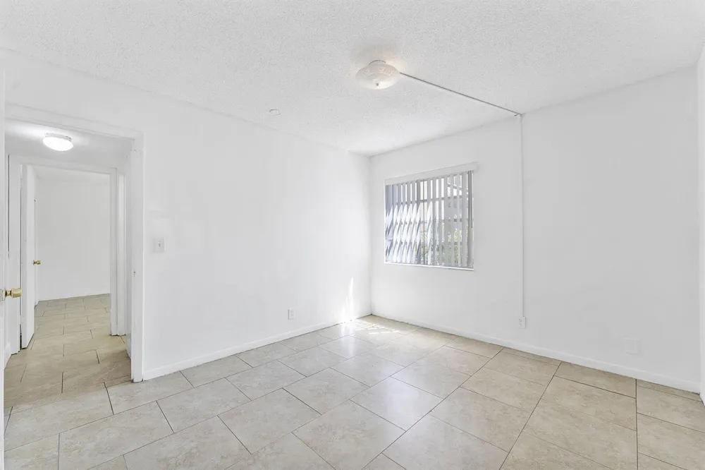 632 NW 13th Street #16 Boca Raton, FL 33486