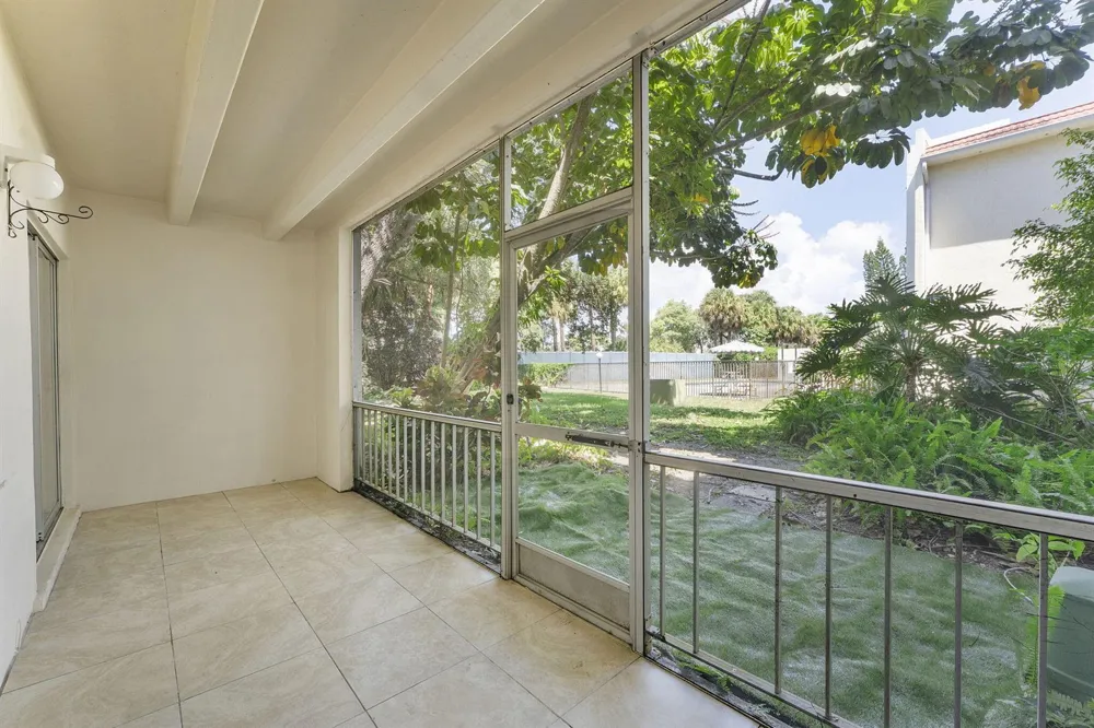 632 NW 13th Street #16 Boca Raton, FL 33486